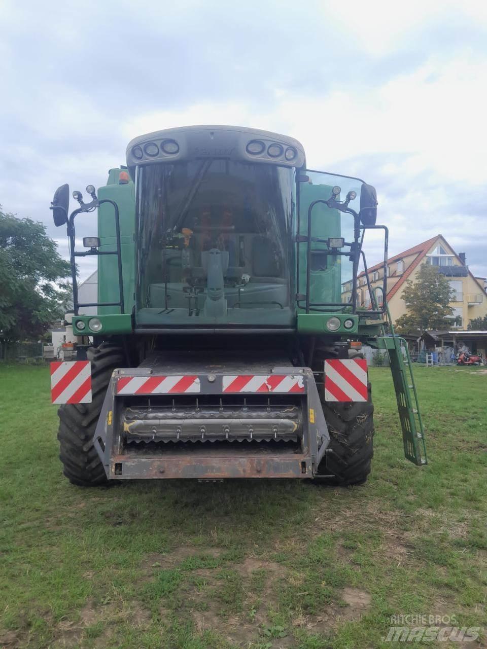 Fendt 6300C Зерноуборочные комбайны
