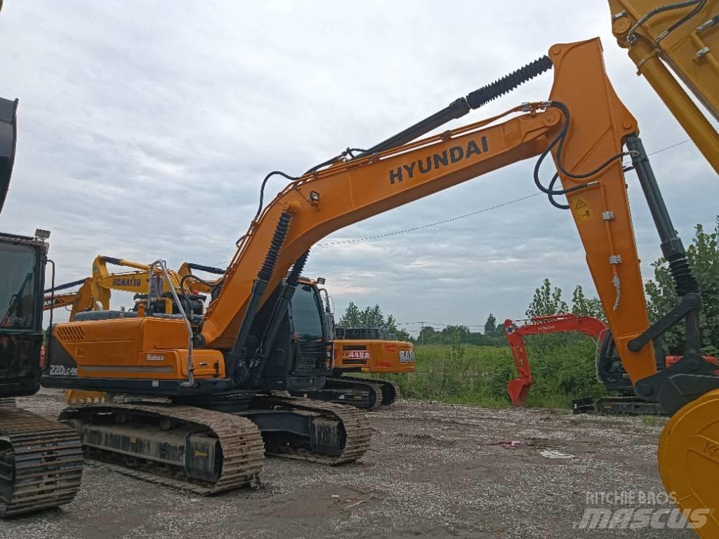 Hyundai R220-9S Гусеничные экскаваторы