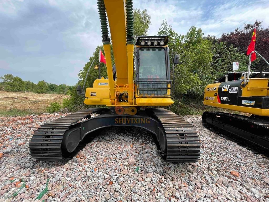 Komatsu PC 240-8 Гусеничные экскаваторы