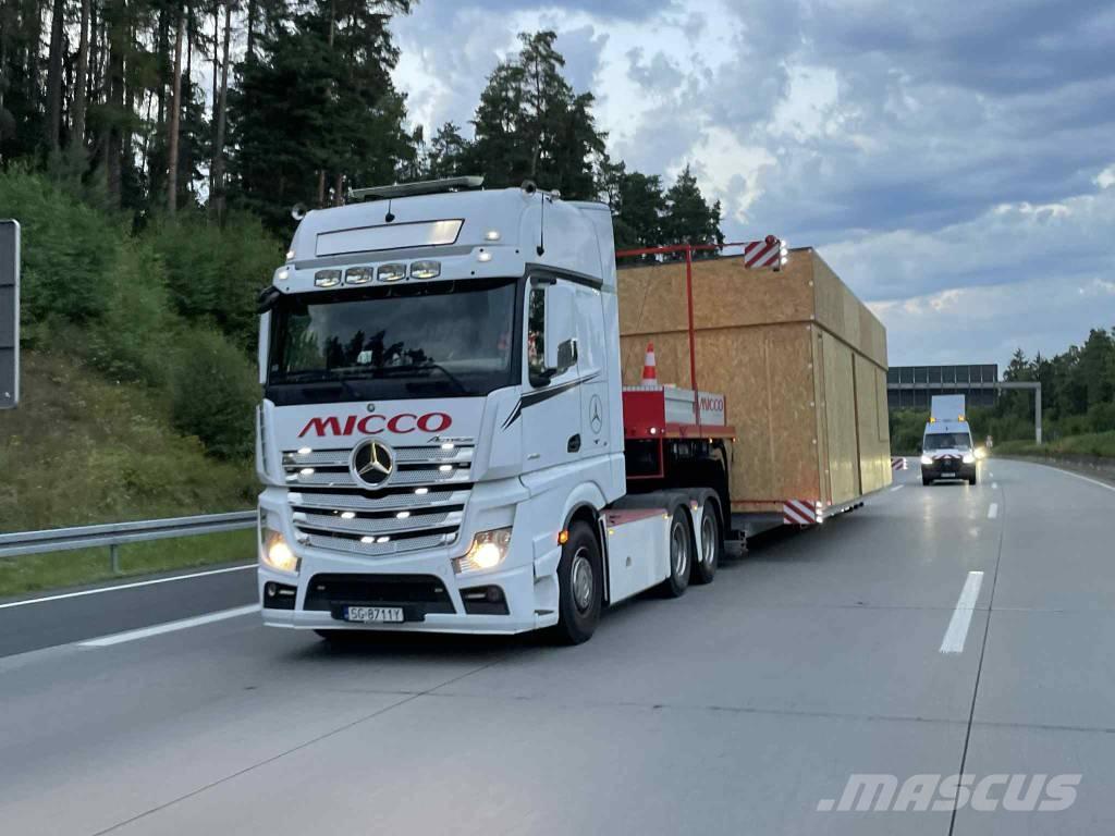 Mercedes-Benz Actros Седельные тягачи