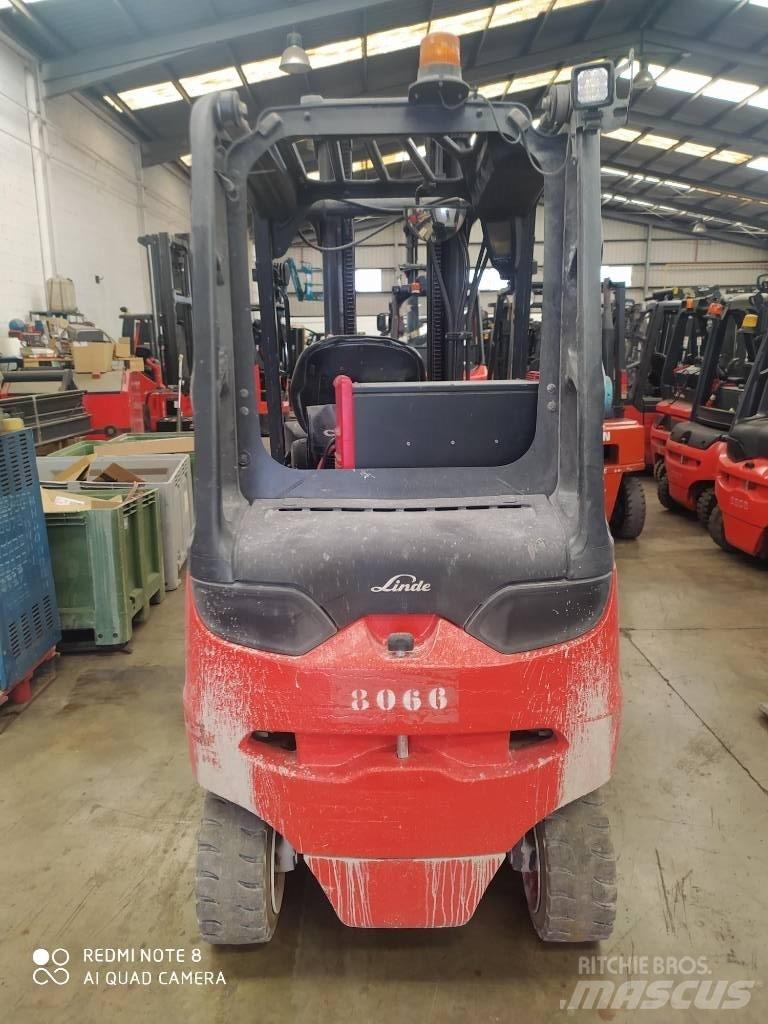 Linde E30/600 Электропогрузчики