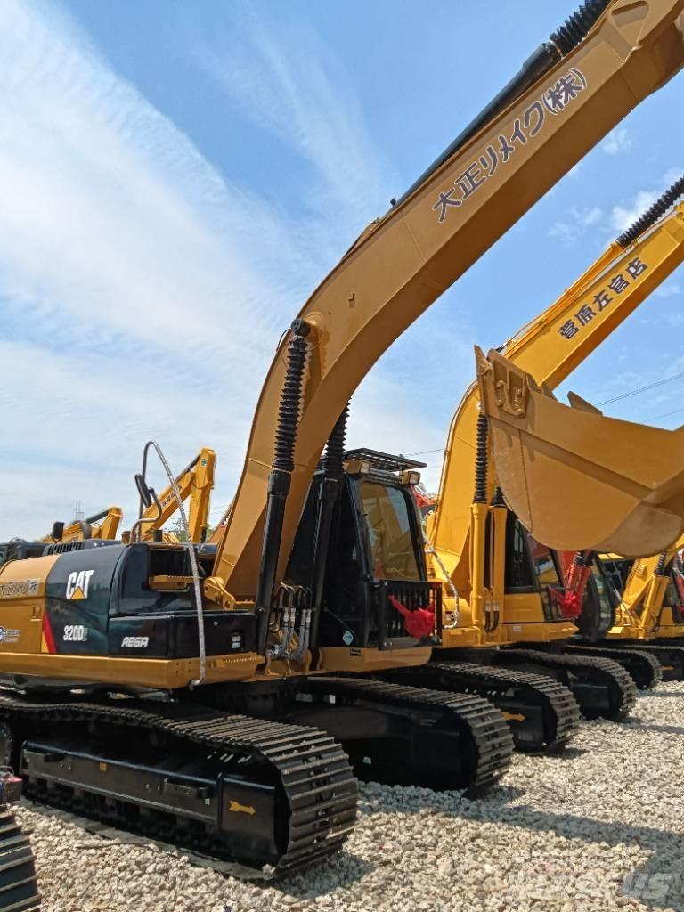 CAT 320D2 Малые экскаваторы 7т-12т