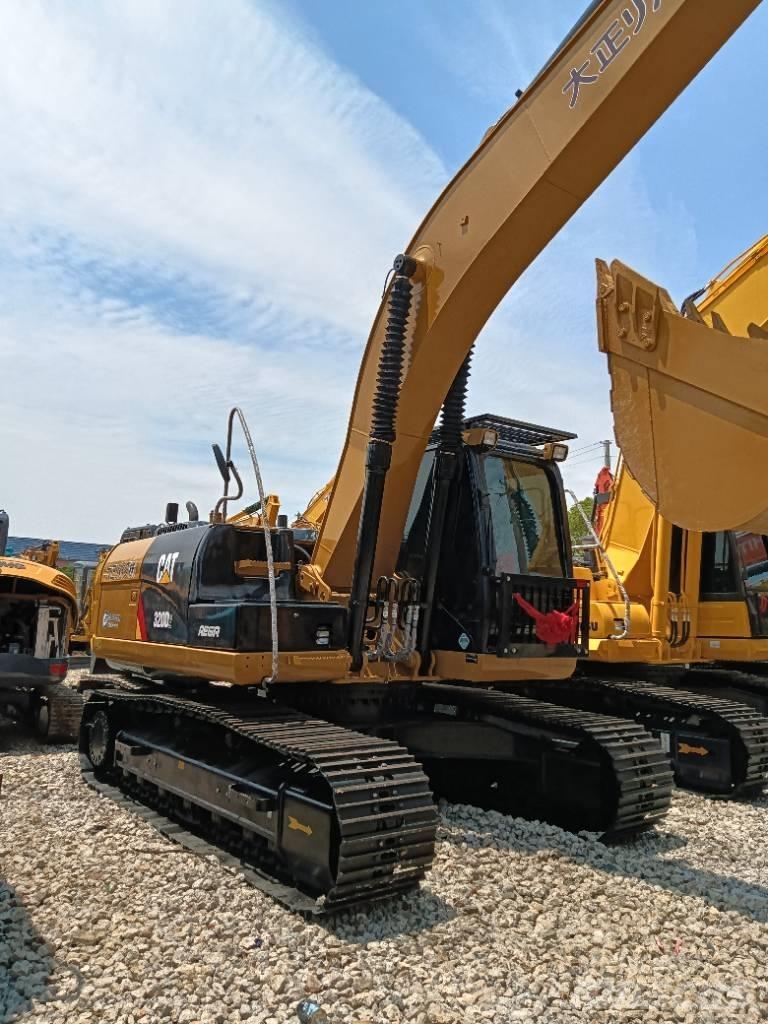 CAT 320D2 Малые экскаваторы 7т-12т