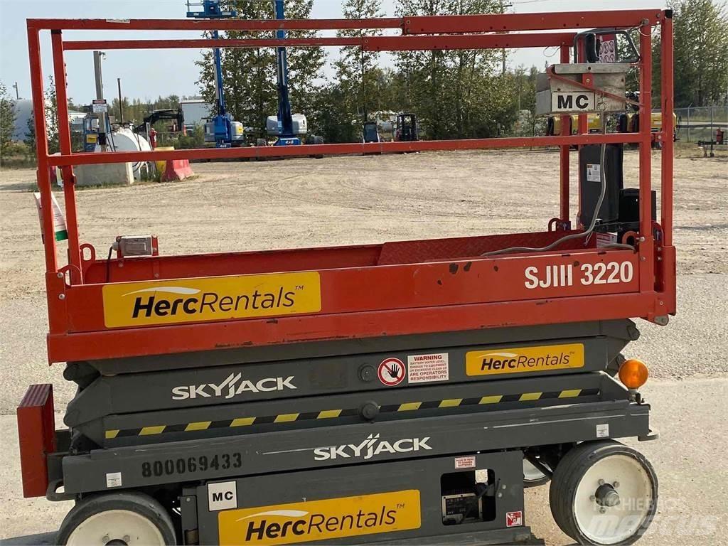 CAT 120M Грейдеры