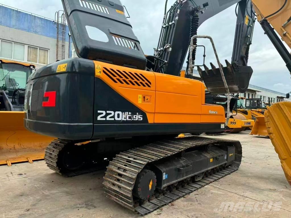 Hyundai R220LC-9S Гусеничные экскаваторы
