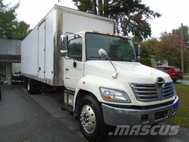 Hino 358 Изотермический фургон