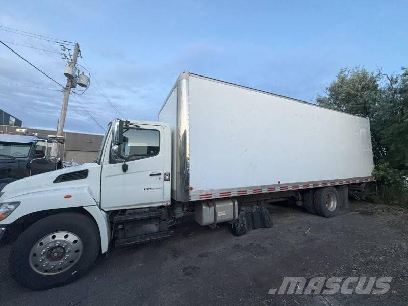Hino 358 Изотермический фургон