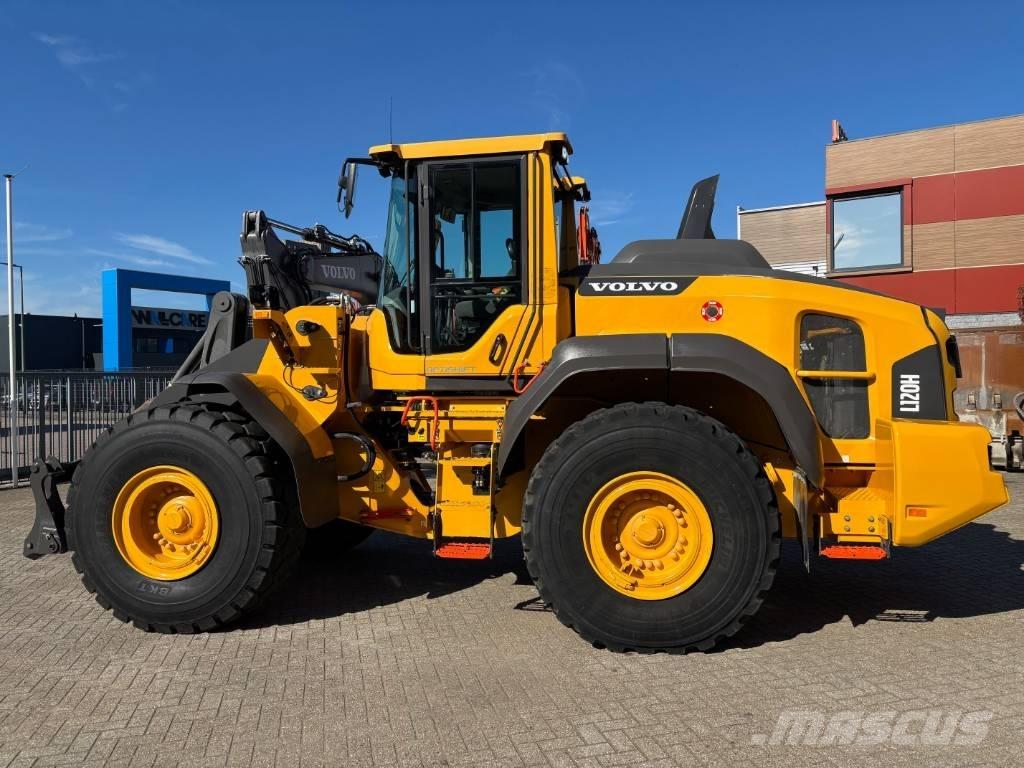 Volvo L 120 H Фронтальные погрузчики