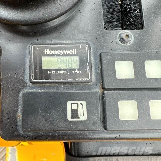JCB MICRO 8008 Мини-экскаваторы