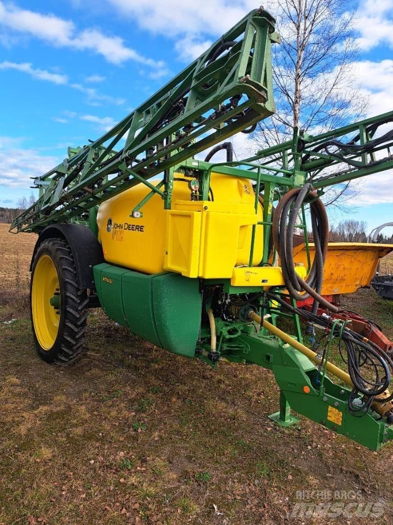 John Deere 740 i Прицепные опрыскиватели