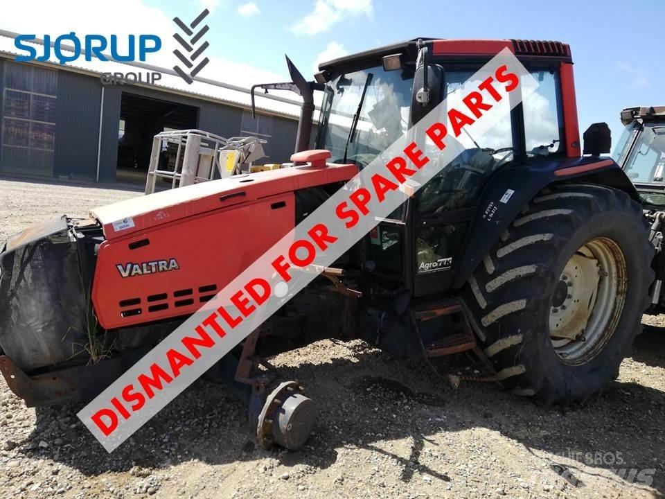 Valtra 8350 Трактора