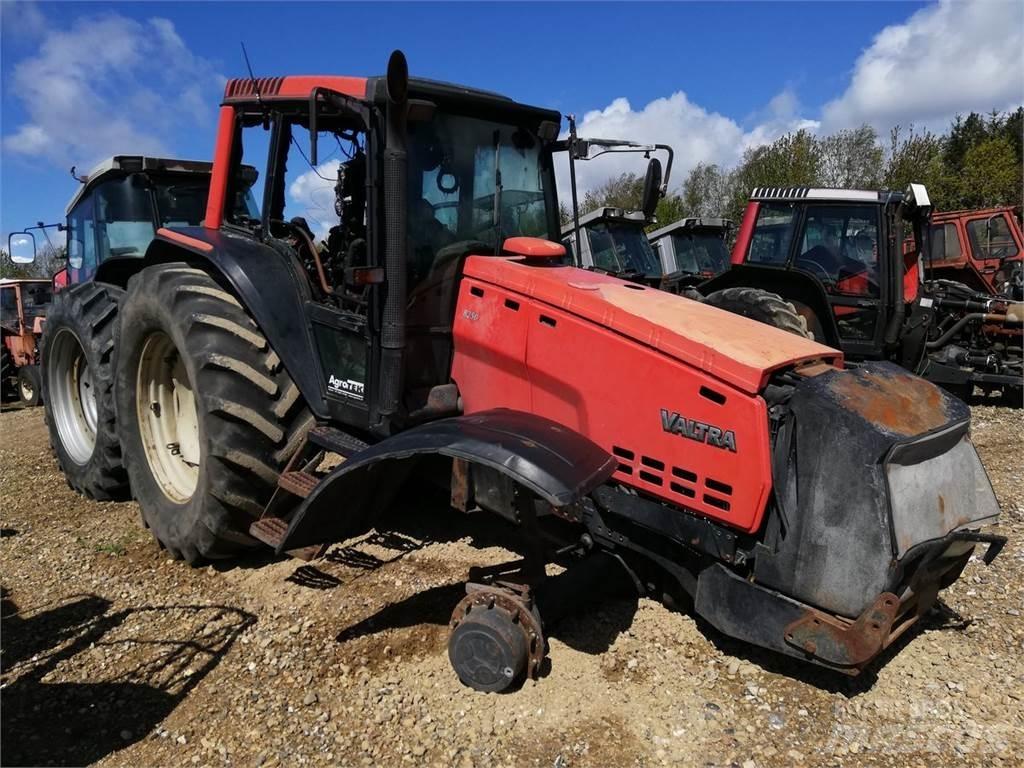 Valtra 8350 Трактора
