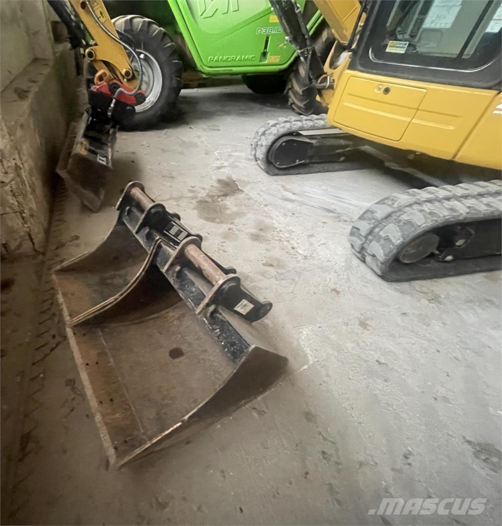 CAT 303.5E Мини-экскаваторы