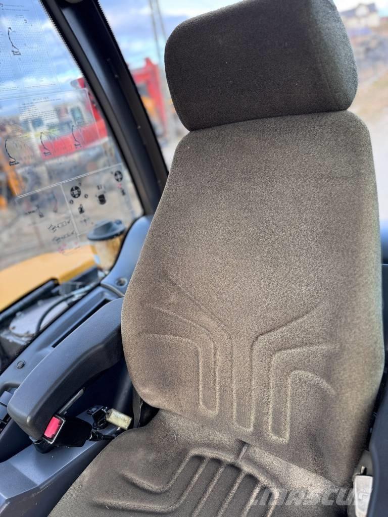 Mecalac 8 MCR Малые экскаваторы 7т-12т