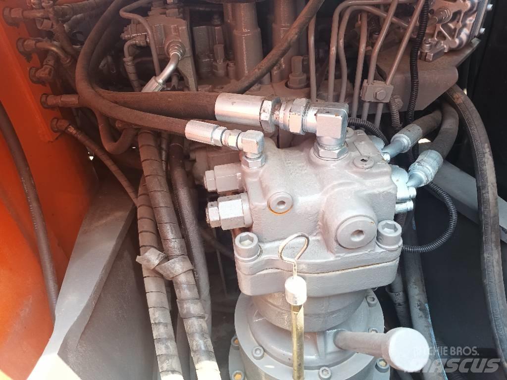 Hitachi ZX 120 Гусеничные экскаваторы