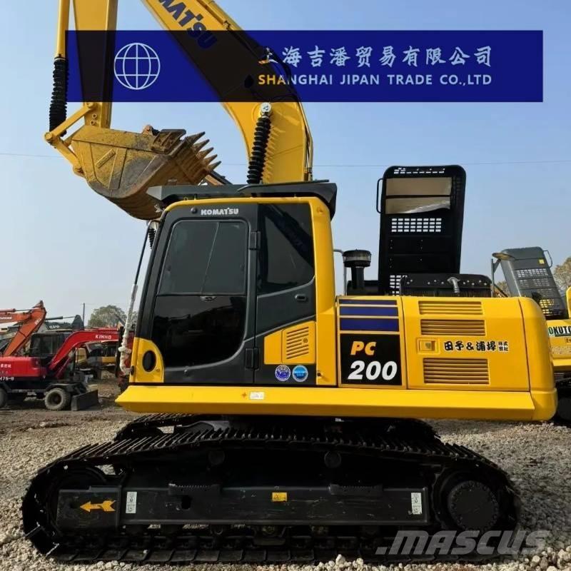 Komatsu PC 200 Гусеничные экскаваторы