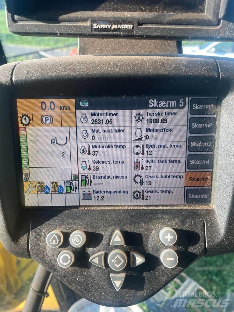New Holland CX 8090 Зерноуборочные комбайны
