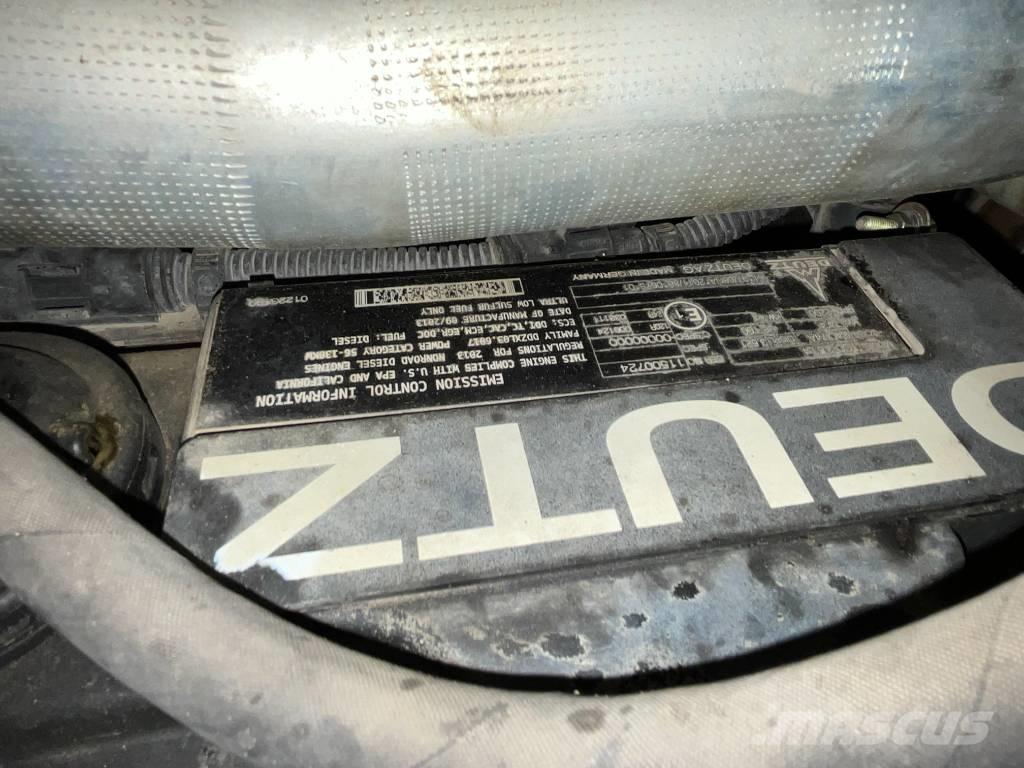 Mecalac 10 MCR Гусеничные экскаваторы