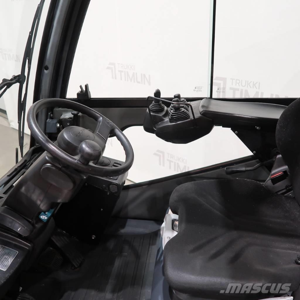 Toyota 02-8FGJF35 Газовые погрузчики