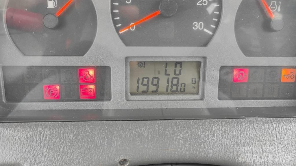 Valtra T170 Трактора