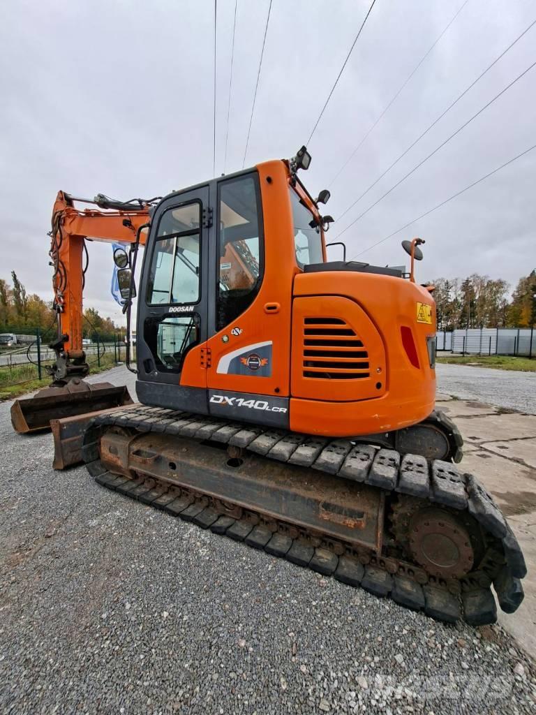 Doosan DX 140 LCR Гусеничные экскаваторы