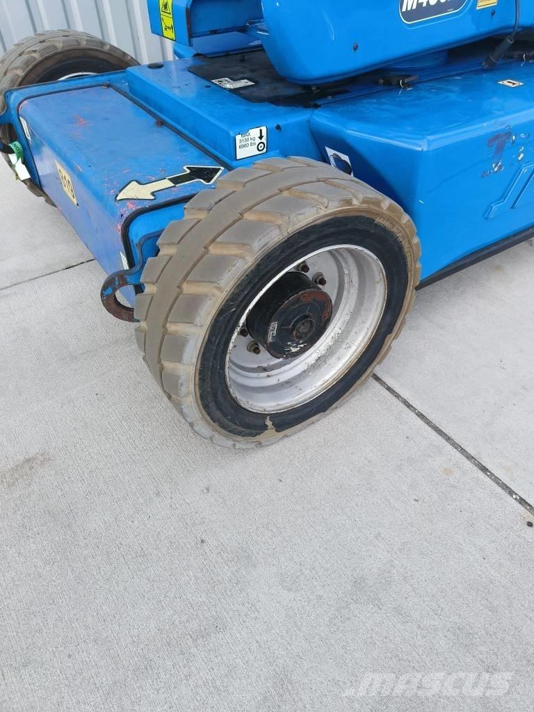 JLG M 450 AJ Коленчатые подъемники
