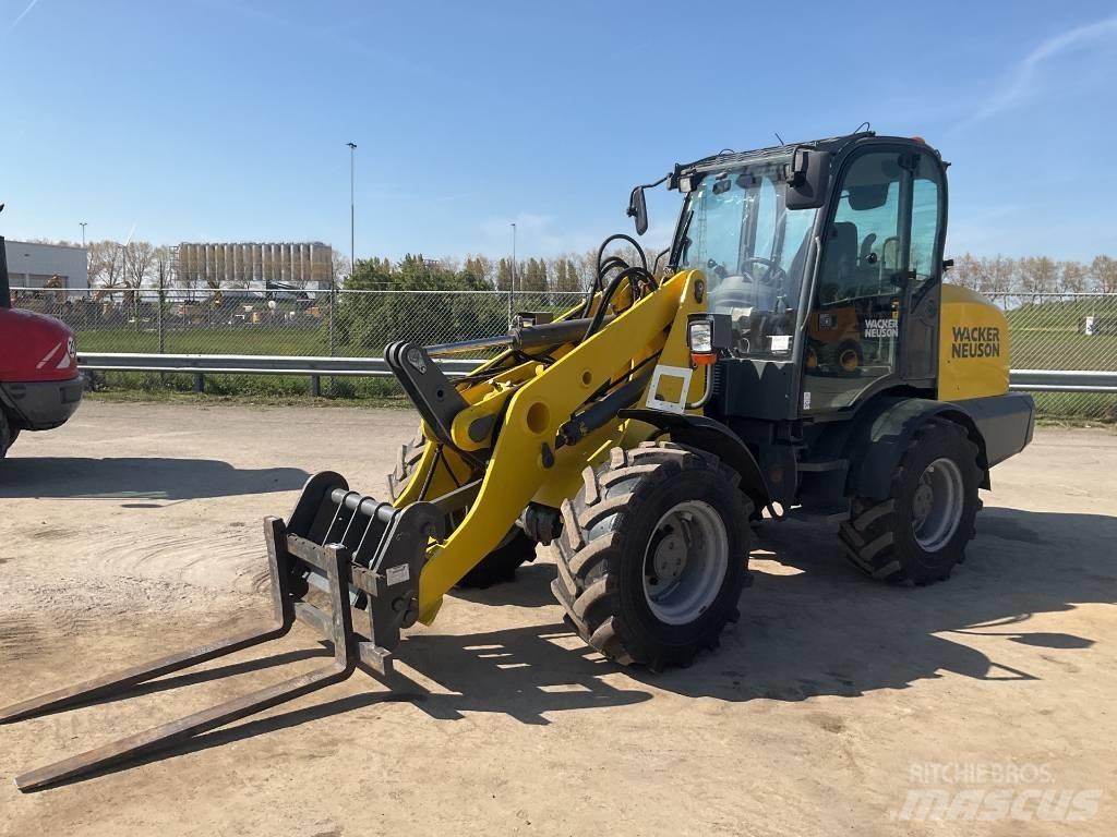 Wacker Neuson WL 70 Фронтальные погрузчики