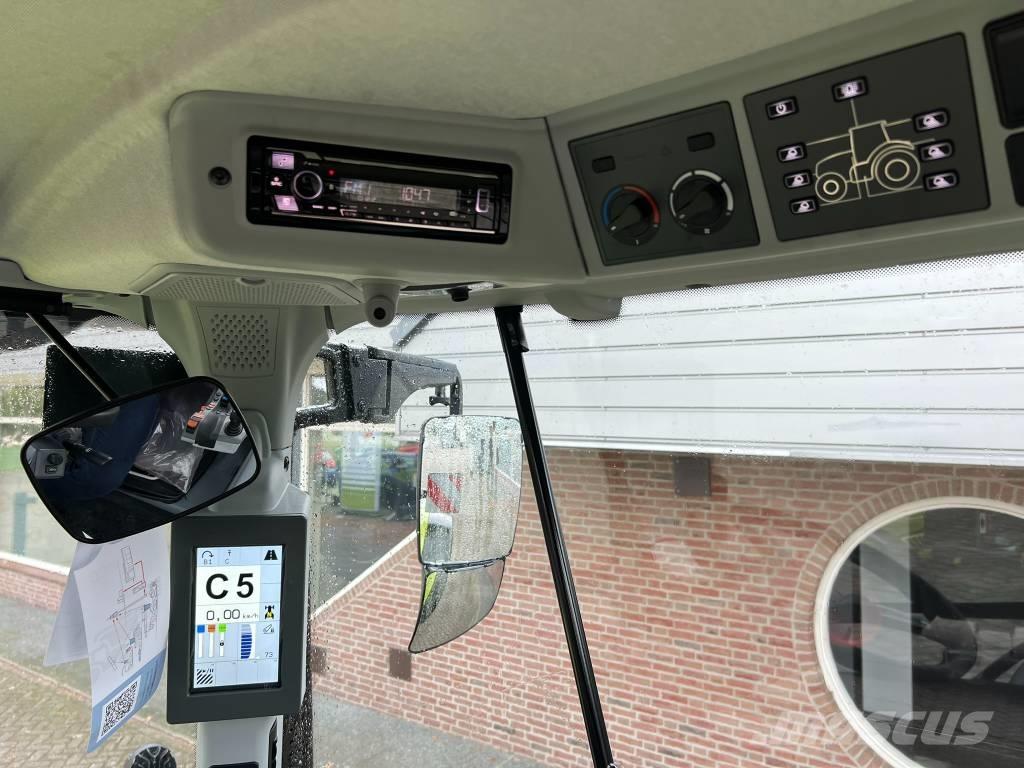 CLAAS Arion 530 CIS+ Трактора