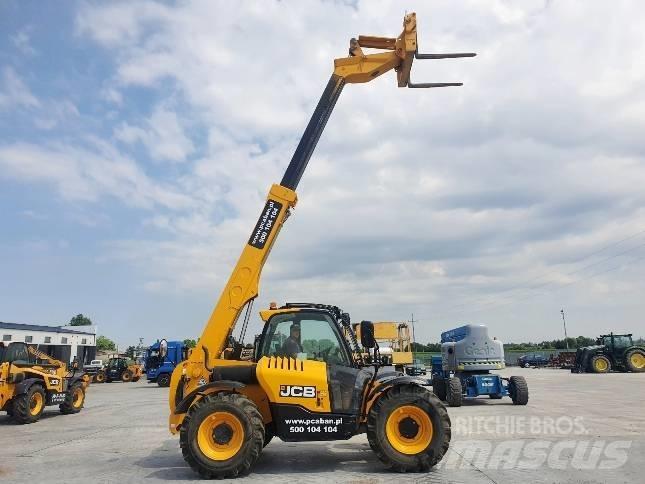JCB 531-70 - BC24 Телескопические погрузчики