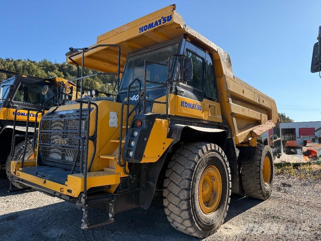 Komatsu HD 405 - 8E0 Карьерные самосвалы
