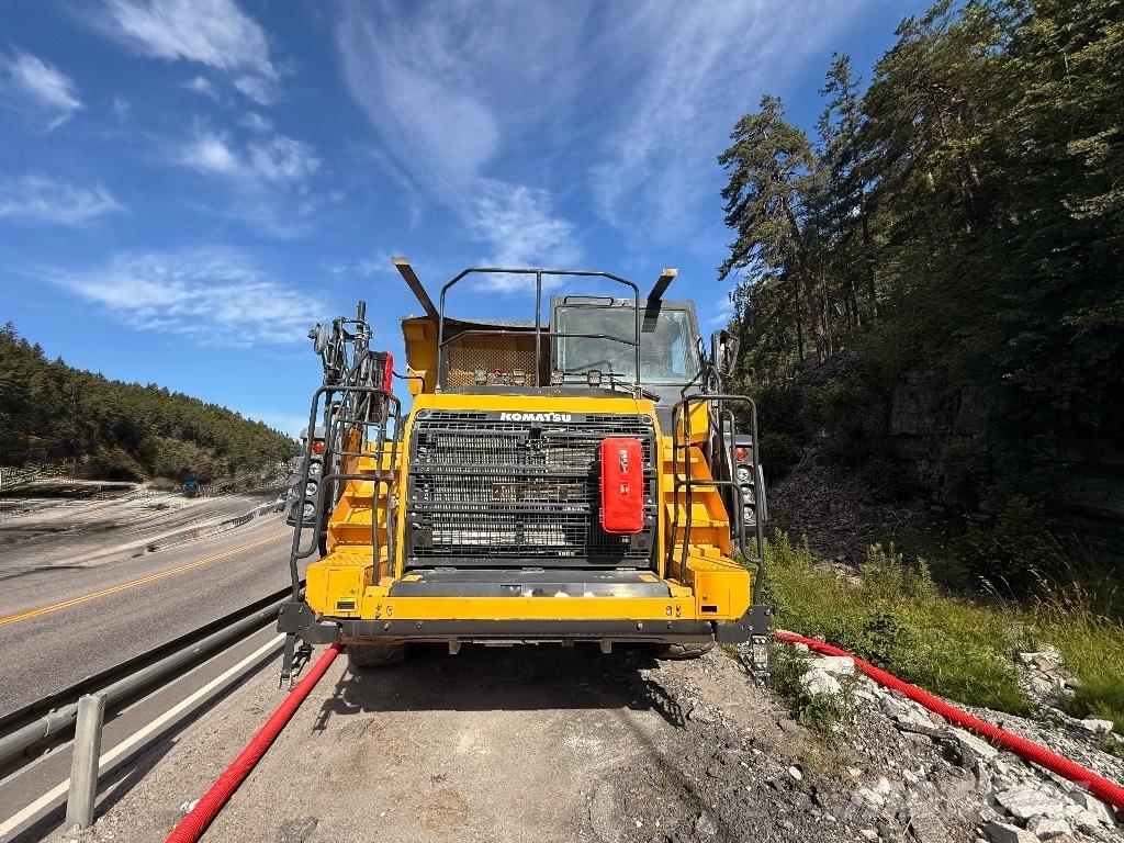 Komatsu HD 405 - 8E0 Карьерные самосвалы