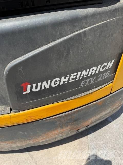Jungheinrich ETV 216 Ричтраки