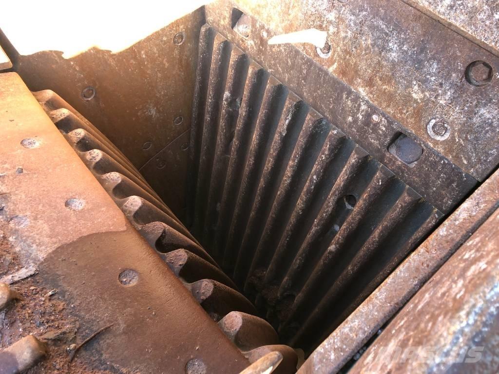 McCloskey J45 Дробилки