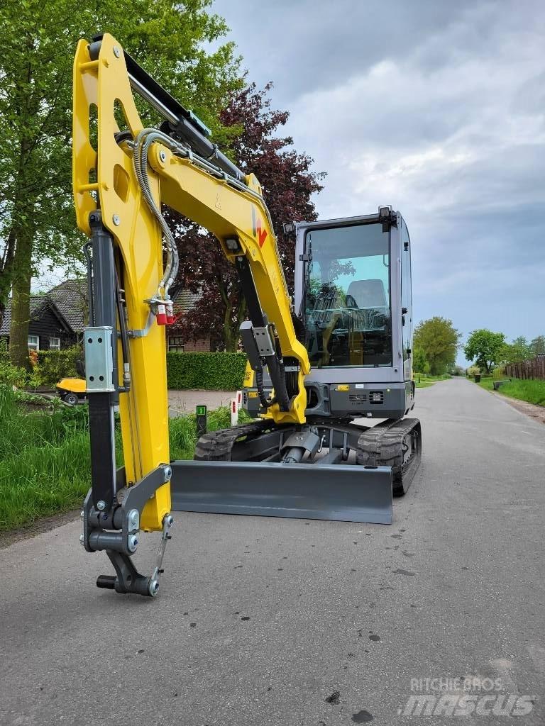 Wacker Neuson ET 42 Мини-экскаваторы
