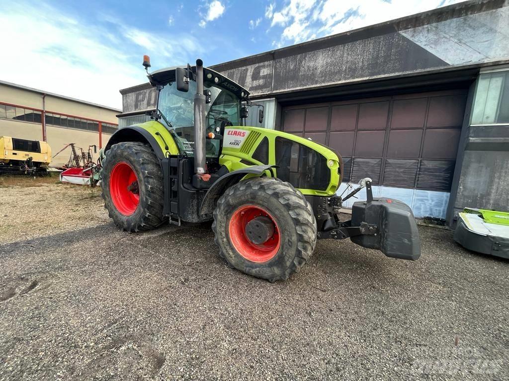 CLAAS Axion 810 Трактора