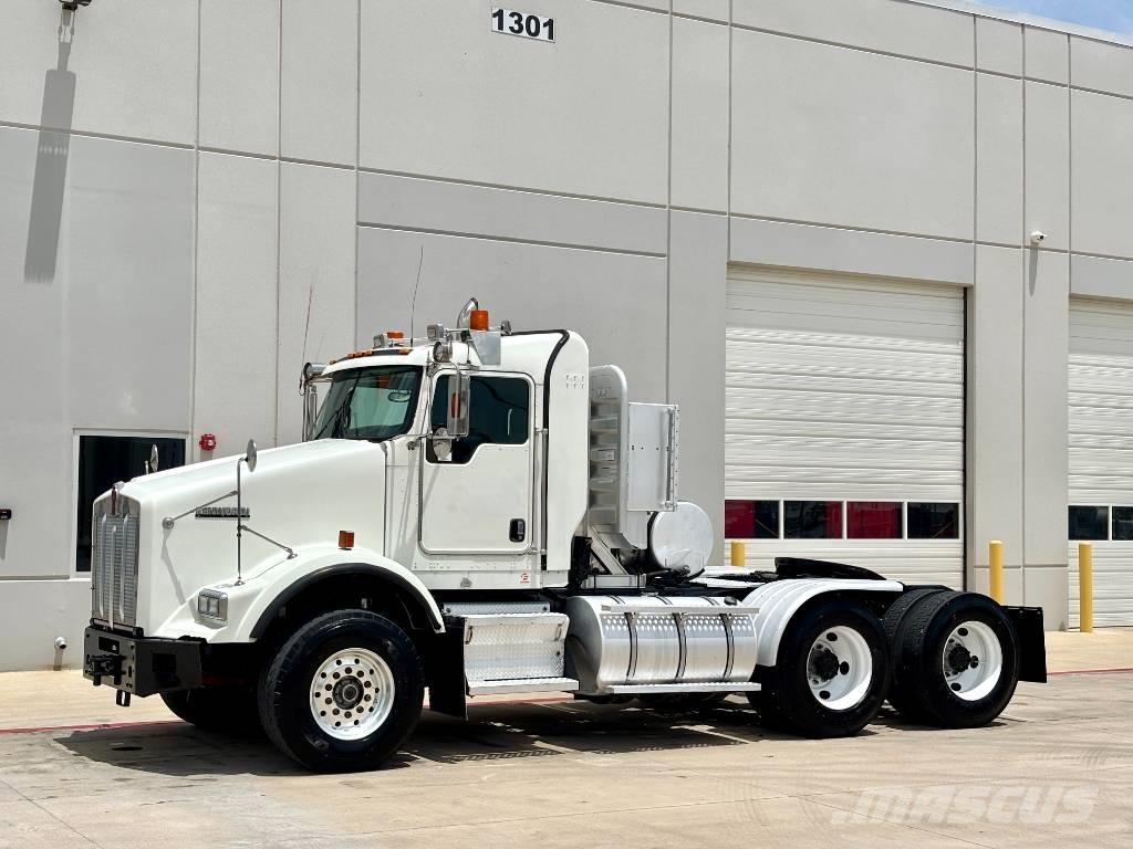 Kenworth T 800 Седельные тягачи