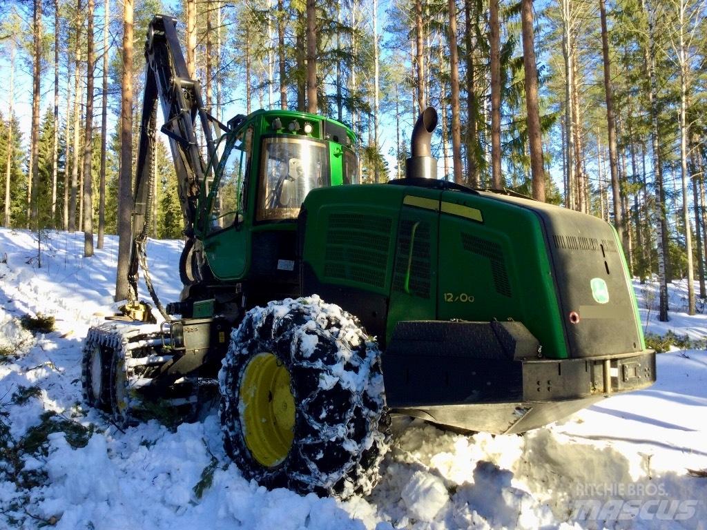 John Deere 1270G 6W Харвестеры