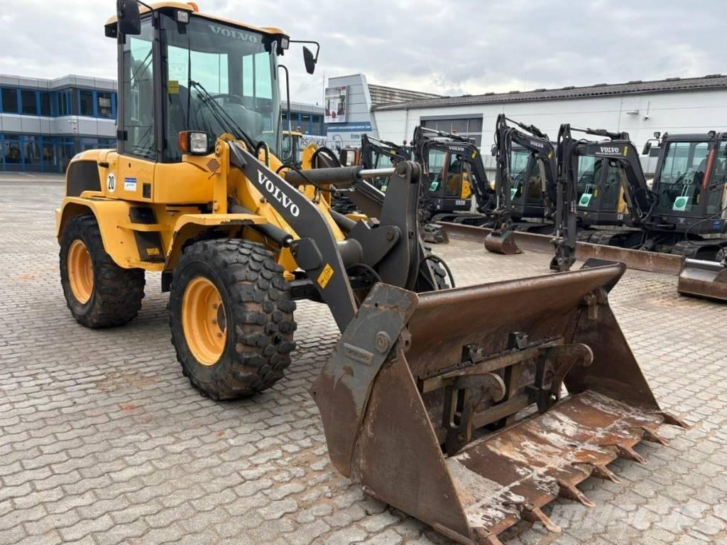 Volvo L 35 G Фронтальные погрузчики