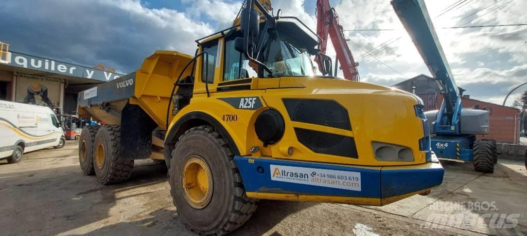 Volvo A 25 F Шарнирно-сочленённые самосвалы