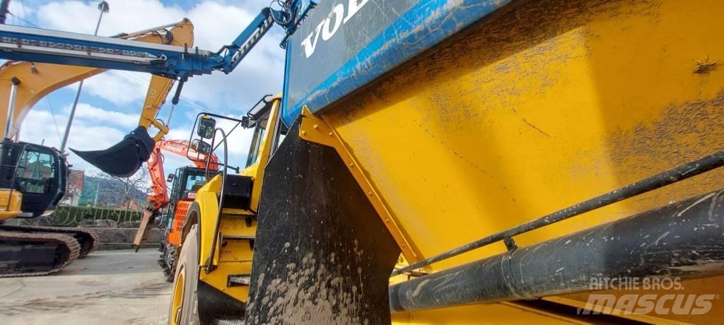 Volvo A 25 F Шарнирно-сочленённые самосвалы