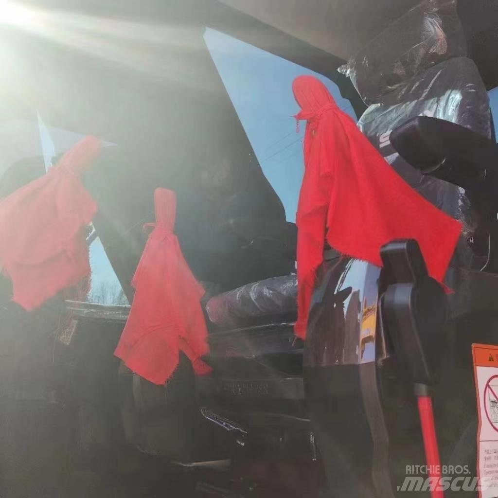Sany SY 235 H Гусеничные экскаваторы