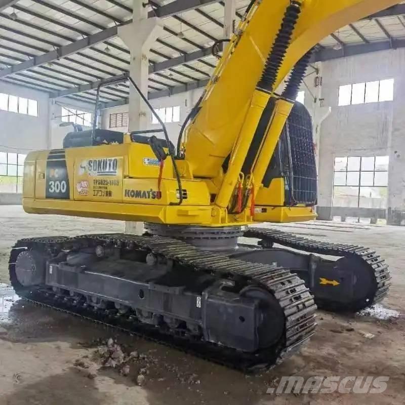 Komatsu PC300-7 Гусеничные экскаваторы