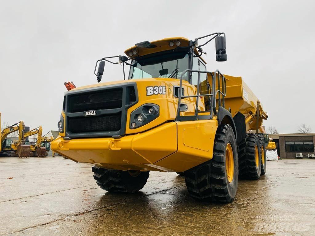 Bell B 30 E Шарнирно-сочленённые самосвалы