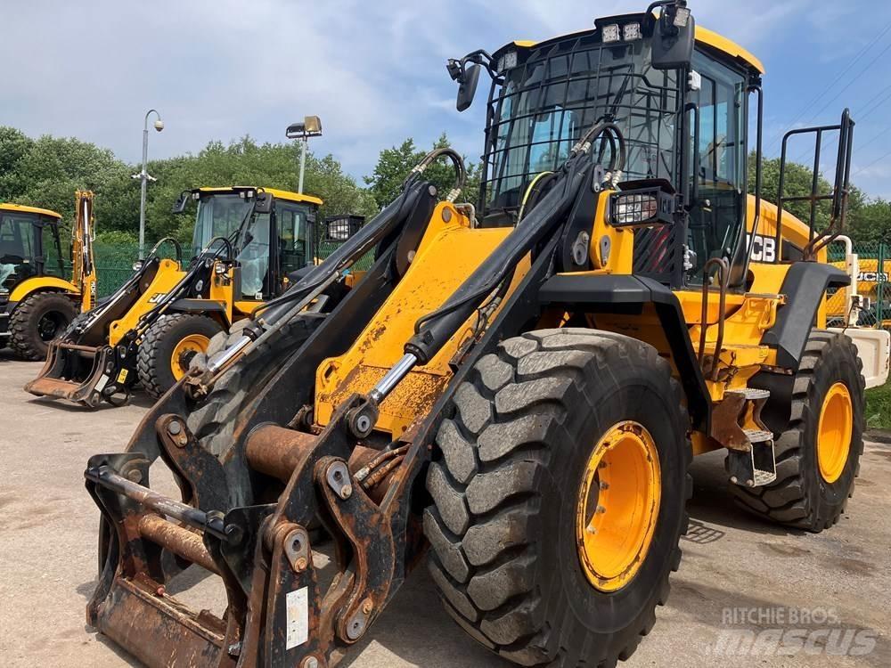 JCB 437 Фронтальные погрузчики
