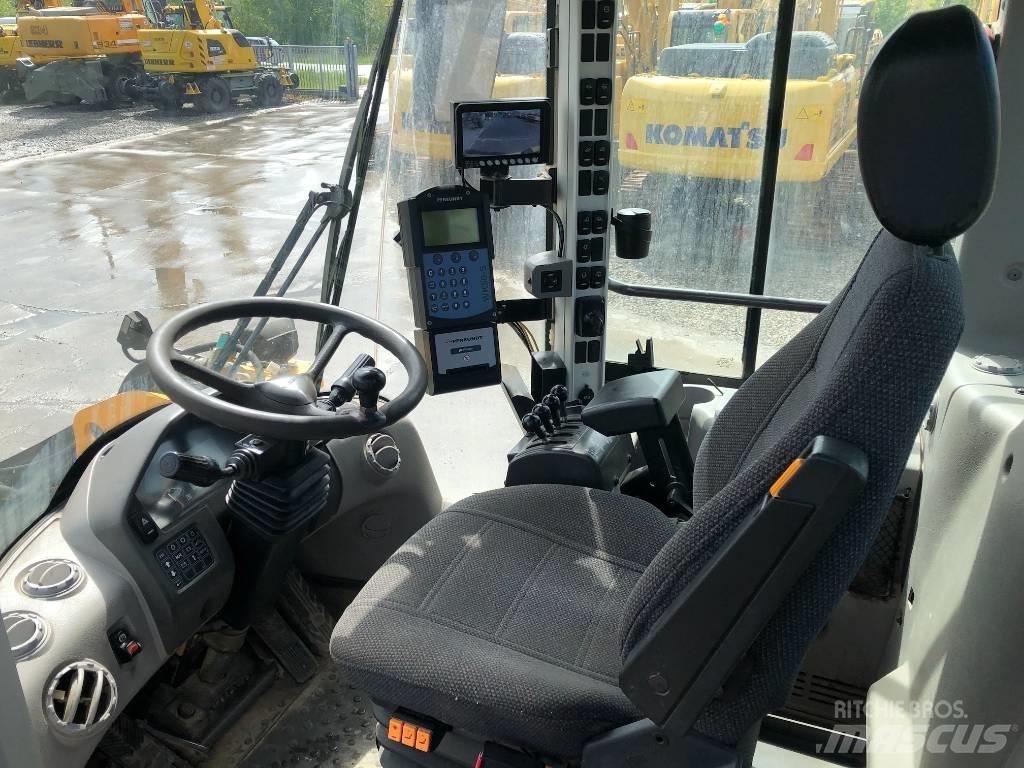 Volvo L90F Фронтальные погрузчики