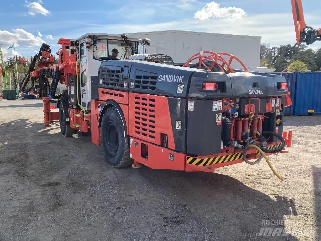 Sandvik DT 922i Другая подземная техника