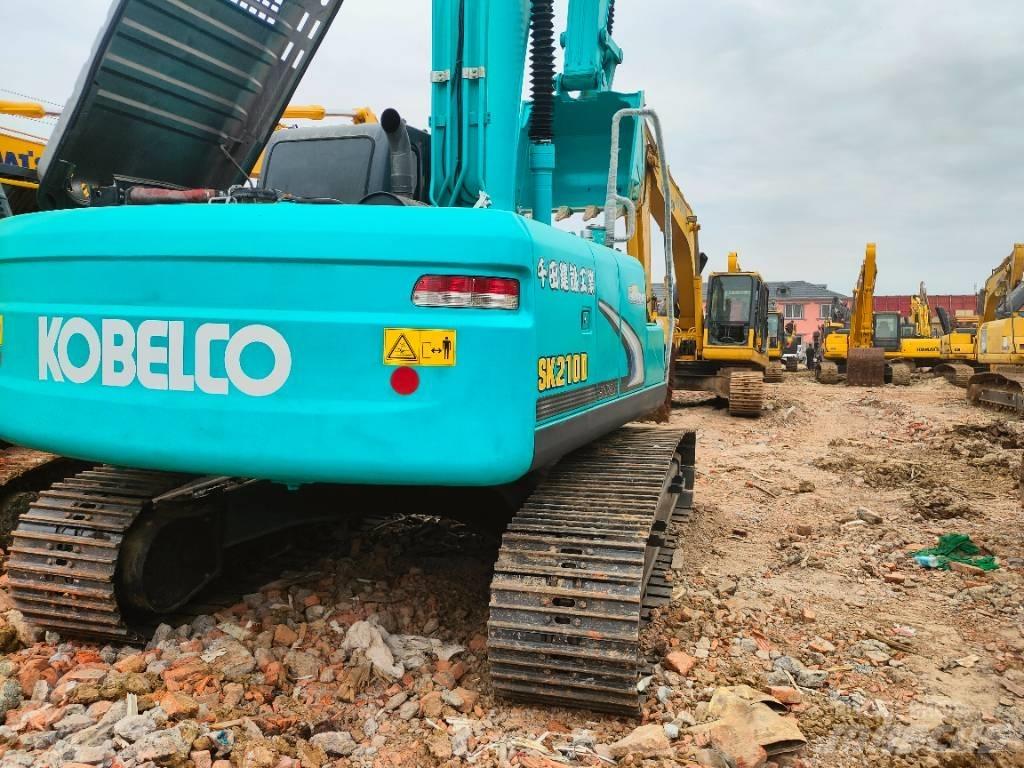 Kobelco SK 210 D Гусеничные экскаваторы