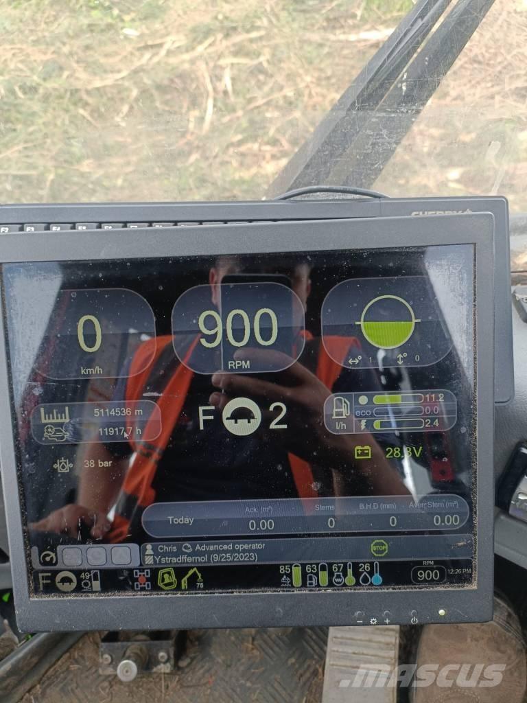 Komatsu 901 TX.1 Харвестеры