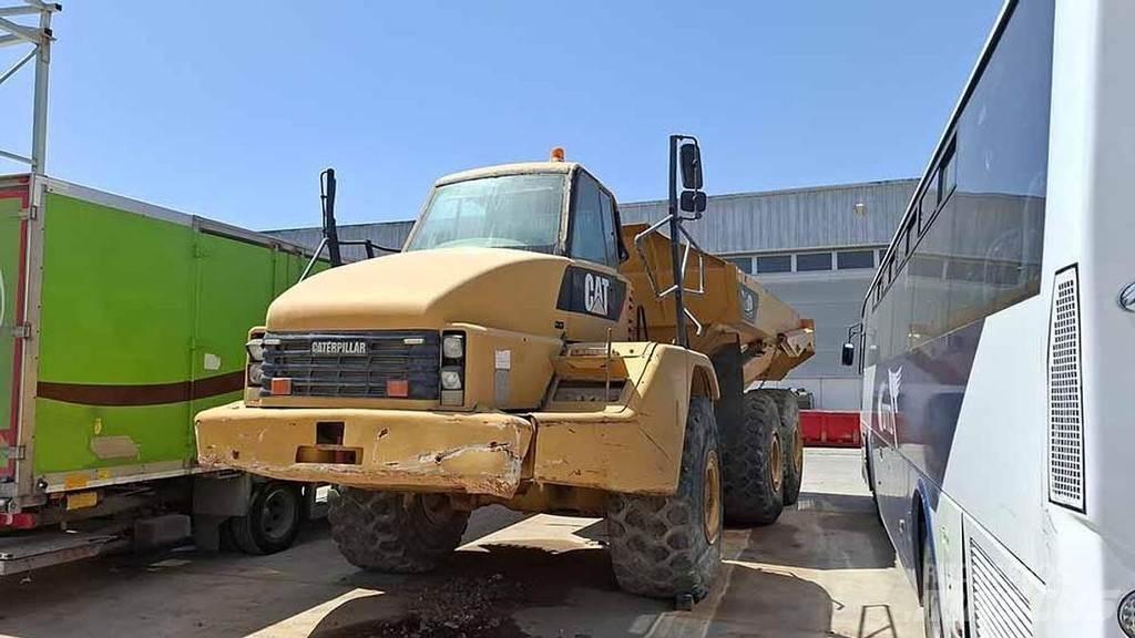 CAT 740 Специальные грузовики