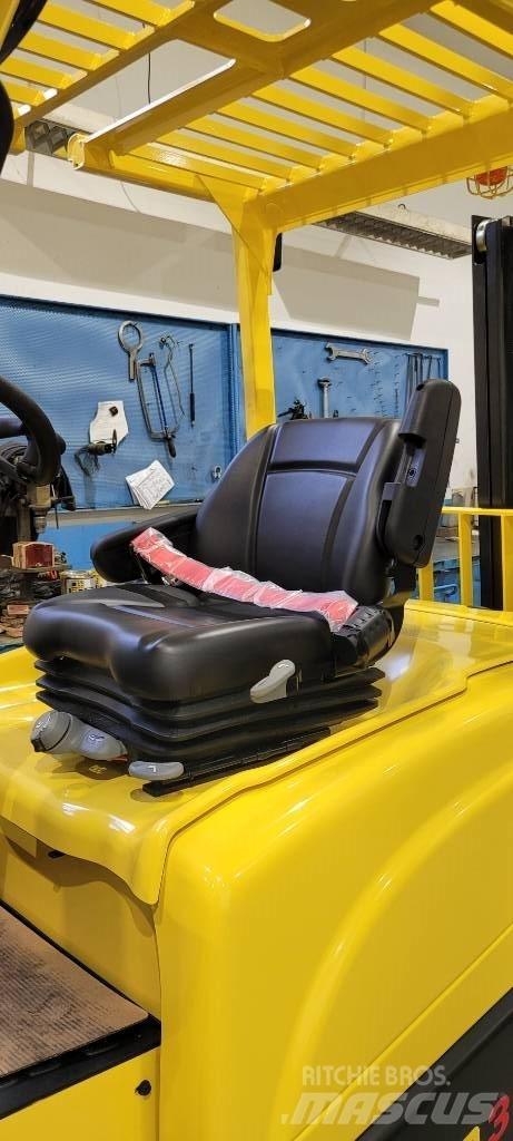 Hyster J3.0XN Электропогрузчики